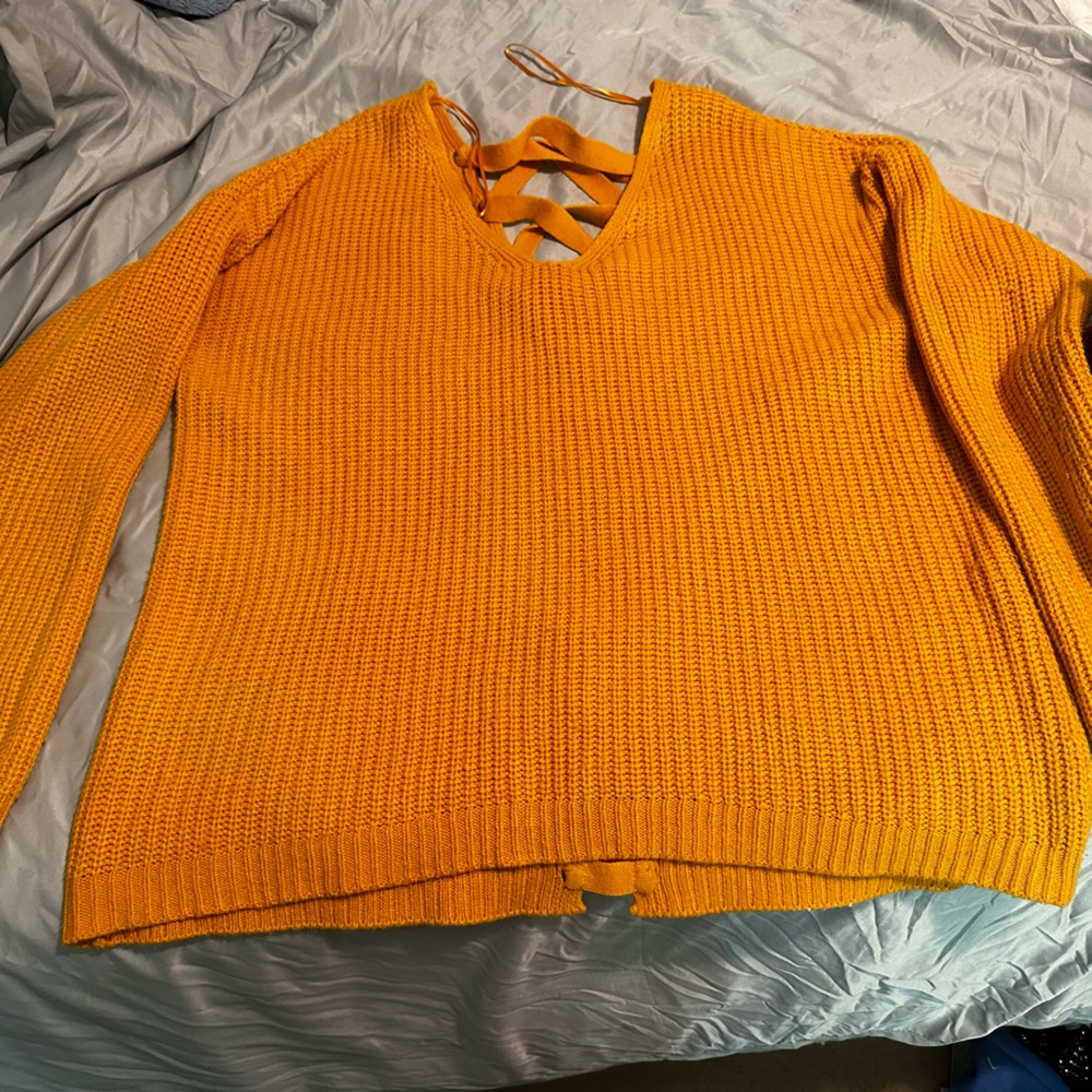 Fall sweater open back detail